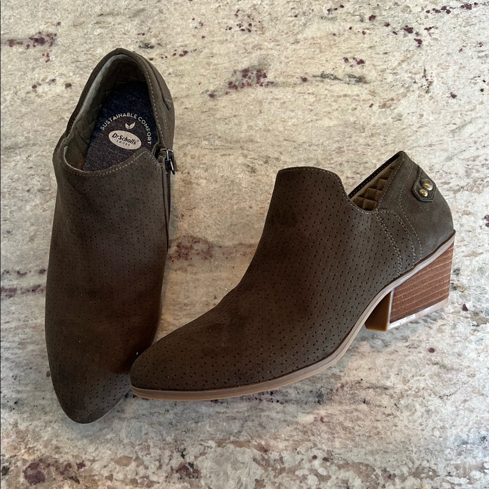 Dr Scholls Olive green booties
